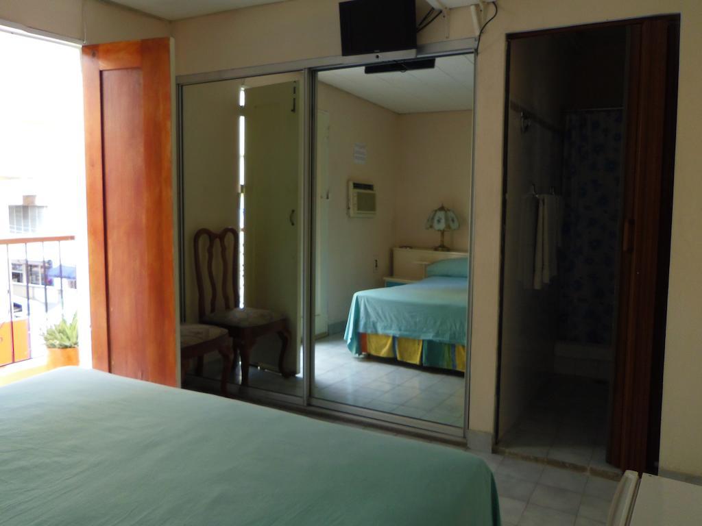 Hotel Riviera Santo Domingo Habitación foto